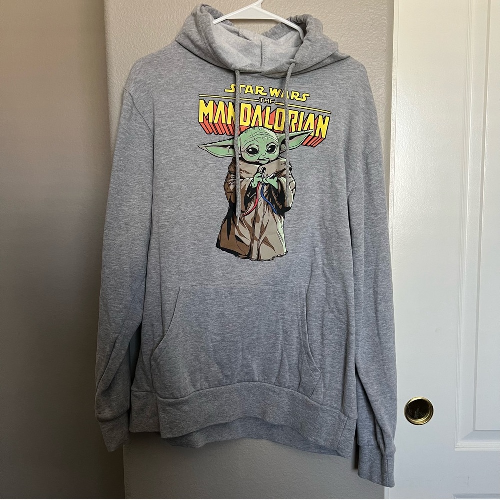 Mandalorian Hoodie with Grogu / Baby Yoda